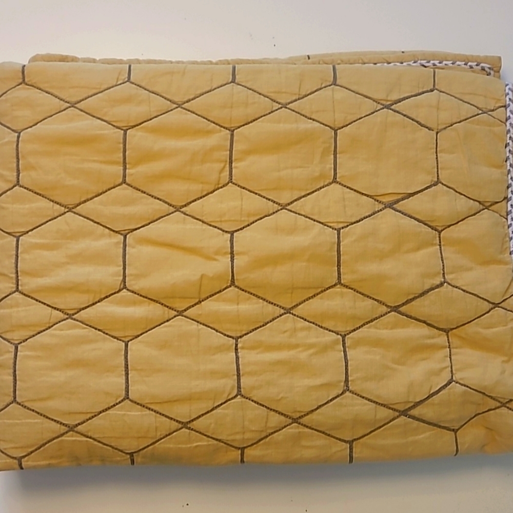 Pottery Barn x West Elm Horseradish Crib Blanket